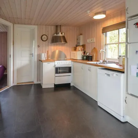 Two-bedroom Holiday In Semesterbostad