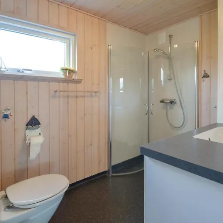Two-bedroom Holiday In Roslev
