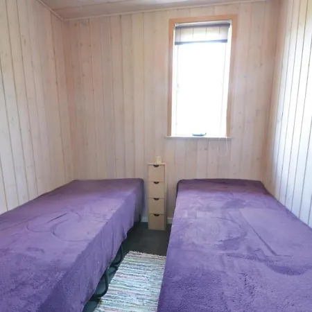 Semesterbostad Two-bedroom Holiday In